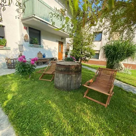 Apartament Bandaron *