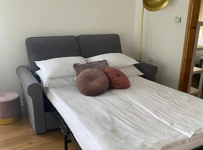 アパート Bandaron コバリード