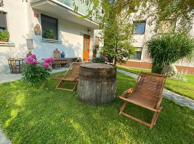 Апартаменты Bandaron *