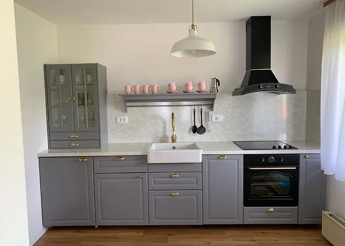 Апартаменты Bandaron *